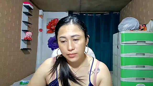 M e c e l online show from 03-26-26, 02:06