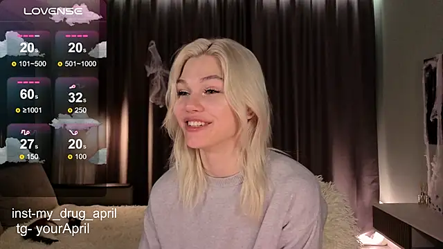 Snapshot of MyApril chatting on 11-04-25, 01:05 MyApril online show from 11-04-25, 01:05