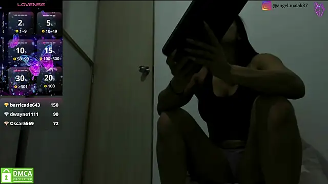 angel mouna online show from 10-22-25, 10:53