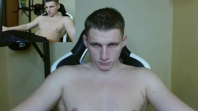 Snapshot of PoliglotJoe chatting on 12-30-24, 01:04 PoliglotJoe online show from 12-30-24, 01:04