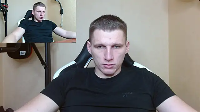 Snapshot of PoliglotJoe chatting on 01-13-25, 08:26 PoliglotJoe online show from 01-13-25, 08:26