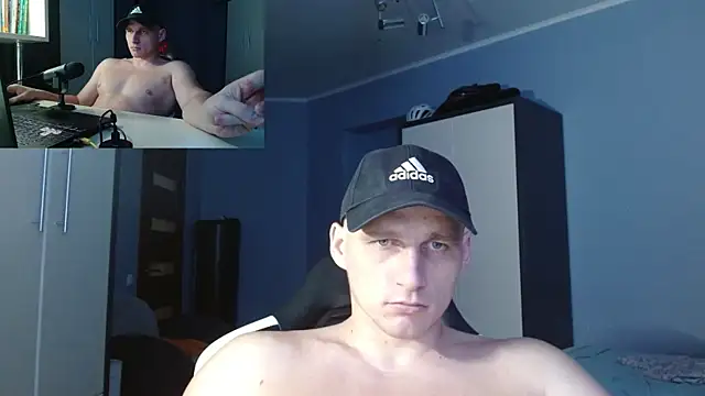 Snapshot of PoliglotJoe chatting on 09-25-25, 11:58 PoliglotJoe online show from 09-25-25, 11:58