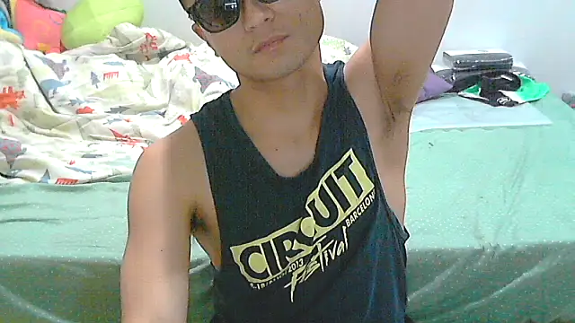 Snapshot of hifunbb1069tw chatting on 02-23-26, 02:14 hifunbb1069tw online show from 02-23-26, 02:14