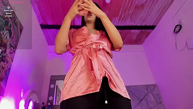 Sweet Cinthia online show from 11-19-25, 10:43