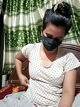 Snapshot of Sexy-Binita chatting on 02-05-25, 11:34 Sexy-Binita online show from 02-05-25, 11:34