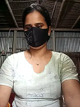 Snapshot of Sexy-Binita chatting on 02-14-25, 04:15 Sexy-Binita online show from 02-14-25, 04:15