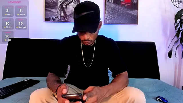 Sweet Alessandre online show from 01-31-25, 07:40