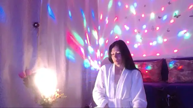 ElysaSun online show from 04-18-26, 07:58