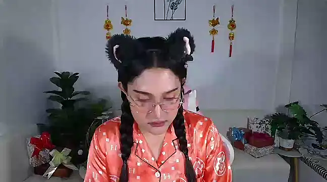 Snapshot of plysaithailand chatting on 01-30-25, 02:49 plysaithailand online show from 01-30-25, 02:49