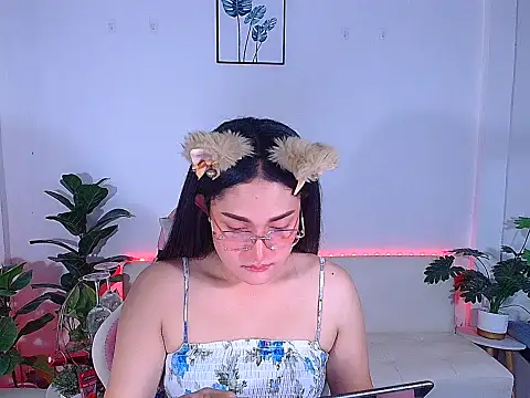 Snapshot of plysaithailand chatting on 09-21-25, 04:36 plysaithailand online show from 09-21-25, 04:36