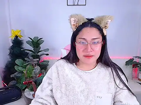 Snapshot of plysaithailand chatting on 11-22-25, 02:16 plysaithailand online show from 11-22-25, 02:16