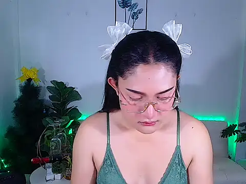 Snapshot of plysaithailand chatting on 05-20-26, 03:02 plysaithailand online show from 05-20-26, 03:02