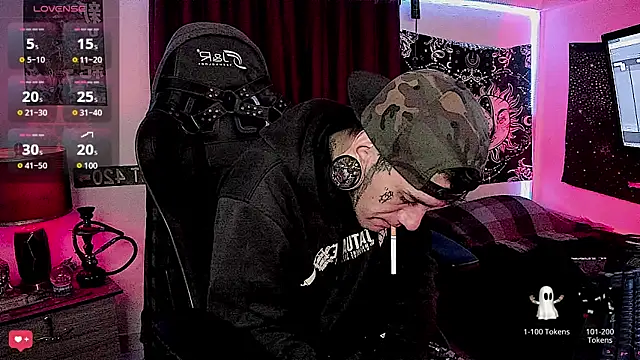 Snapshot of josh__ackerman chatting on 01-02-25, 07:44 josh ackerman online show from 01-02-25, 07:44