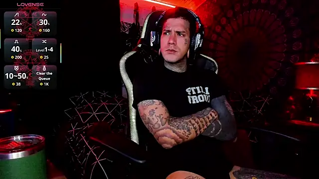 Snapshot of josh__ackerman chatting on 10-09-25, 11:14 josh ackerman online show from 10-09-25, 11:14