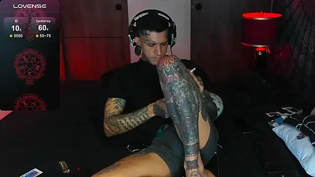 josh  ackerman online show from 12-17-25, 06:36