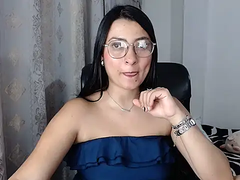 SavannaEvans001 online show from 03-13-26, 04:08