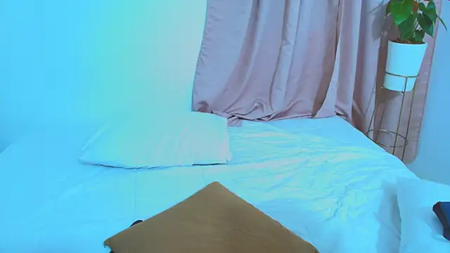 yulina xue online show from 03-23-25, 04:16