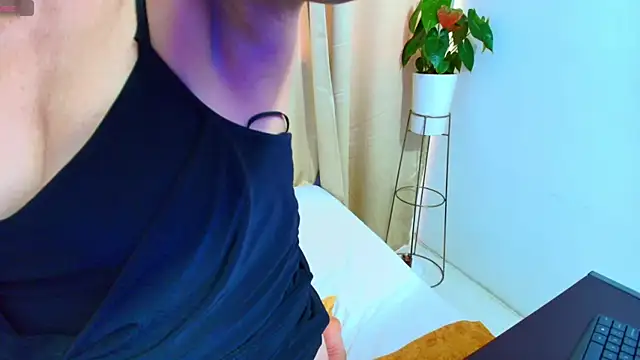 yulina xue online show from 09-29-25, 09:19