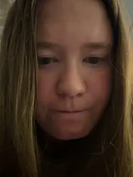 remirann  online show from 06-19-26, 12:20