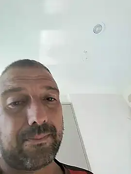 juandi21cm online show from 10-21-25, 09:54