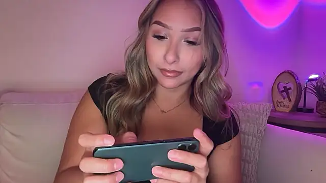 lustfulsmiles online show from 05-28-26, 12:02