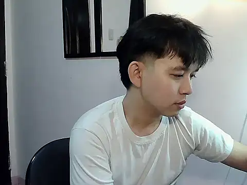 alfonsoasiancutie online show from 12-16-25, 12:10