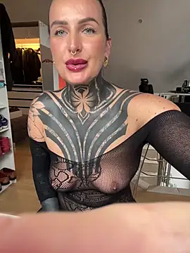 InkedBiitch online show from 03-28-26, 08:14