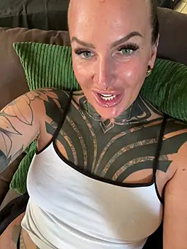 InkedBiitch online show from 05-27-26, 06:27
