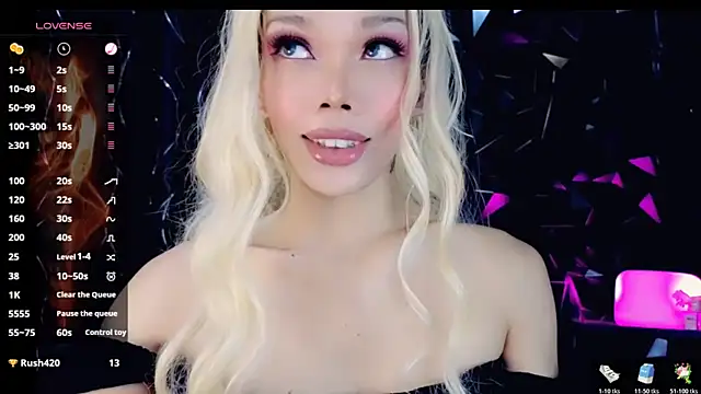 Snapshot of sugar_bbyxx chatting on 10-22-25, 04:46 sugar bbyxx online show from 10-22-25, 04:46