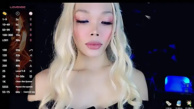 Snapshot of sugar_bbyxx chatting on 10-24-25, 05:15 sugar bbyxx online show from 10-24-25, 05:15