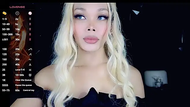 Snapshot of sugar_bbyxx chatting on 11-11-25, 05:18 sugar bbyxx online show from 11-11-25, 05:18