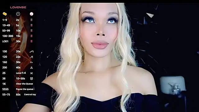 Snapshot of sugar_bbyxx chatting on 11-13-25, 07:13 sugar bbyxx online show from 11-13-25, 07:13