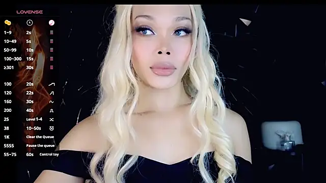 Snapshot of sugar_bbyxx chatting on 11-15-25, 04:32 sugar bbyxx online show from 11-15-25, 04:32