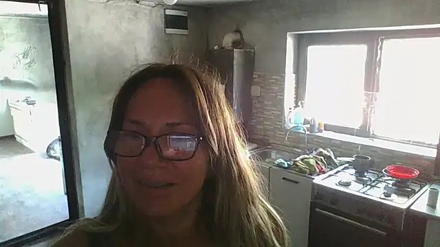Snapshot of AnyBase chatting on 07-20-26, 10:29 AnyBase online show from 07-20-26, 10:29