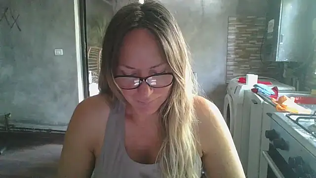 Snapshot of AnyBase chatting on 07-23-26, 11:19 AnyBase online show from 07-23-26, 11:19