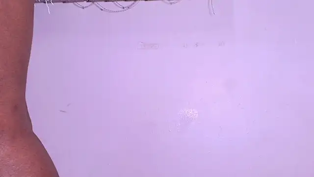  ebony-queen  online show from 09-27-25, 11:59