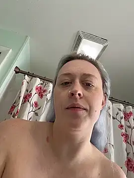 ursluttygf online show from 02-08-26, 06:33