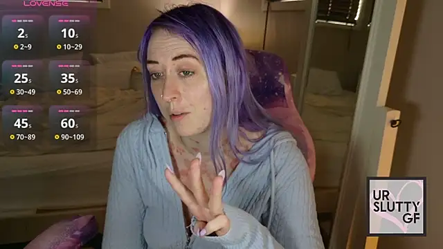 ursluttygf online show from 04-14-26, 04:24