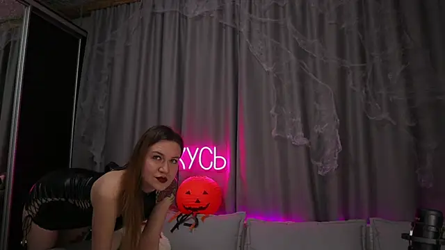 Snapshot of _LadyMargo_ chatting on 10-27-25, 11:41  LadyMargo  online show from 10-27-25, 11:41