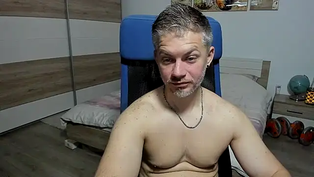 RobbyShawz online show from 05-25-26, 03:56