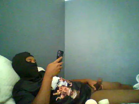 Snapshot of TitularAdaption chatting on 10-26-25, 06:30 TitularAdaption online show from 10-26-25, 06:30