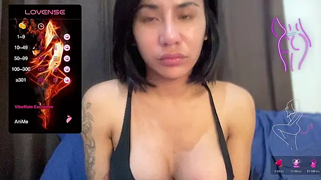 Snapshot of Alaia_Pope chatting on 10-20-25, 02:45 Alaia Pope online show from 10-20-25, 02:45