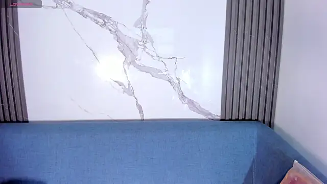 Snapshot of Rianamanson chatting on 11-01-25, 04:36 Rianamanson online show from 11-01-25, 04:36