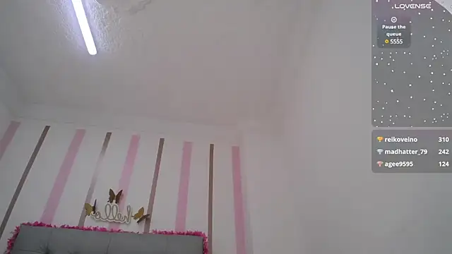 Snapshot of Anthonela_love_ chatting on 01-24-25, 03:45 Anthonela love online show from 01-24-25, 03:45