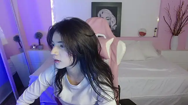Sweetcristin online show from 05-04-26, 03:02