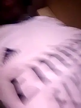 Snapshot of _cutemelania chatting on 01-29-25, 02:10 cutemelania online show from 01-29-25, 02:10