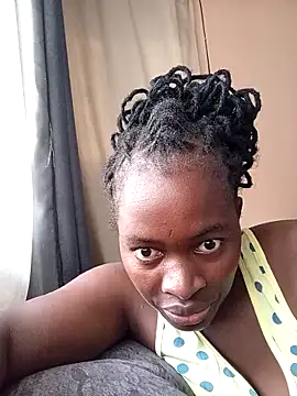 Snapshot of _cutemelania chatting on 03-13-25, 08:48 cutemelania online show from 03-13-25, 08:48