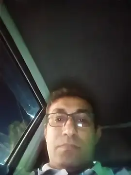 Snapshot of Royalk2030 chatting on 02-14-26, 04:15 Royalk2030 online show from 02-14-26, 04:15