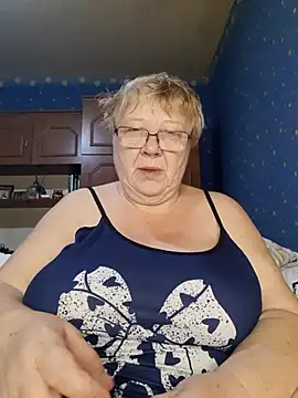 Lena Gaby online show from 10-16-25, 05:08