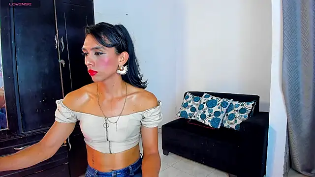 BritannyLord online show from 03-04-26, 01:00